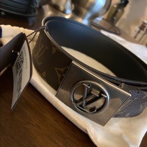 Louis Vuitton belt